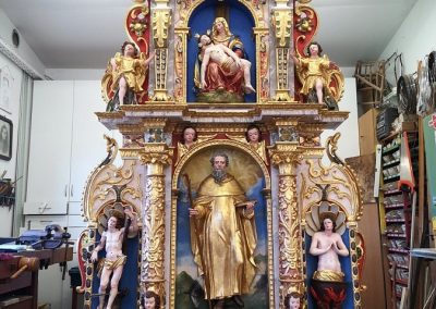 Obnova desnega stranskega oltarja v p. c. sv. Jurija v Prapročah pri Polhovem Gradcu