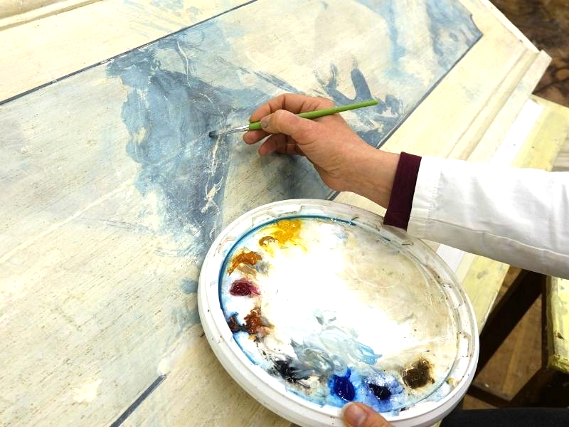 Obnova lesenih kipov