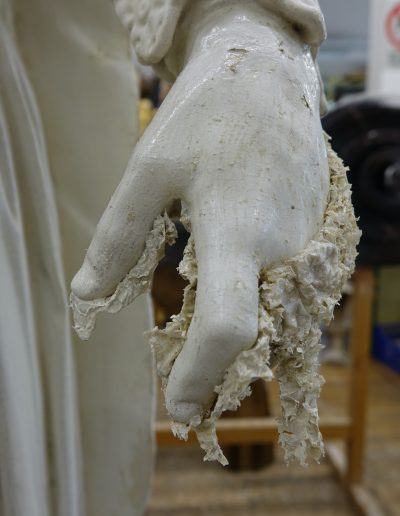 Kemično odstranjevanje preslikav iz polirane bele