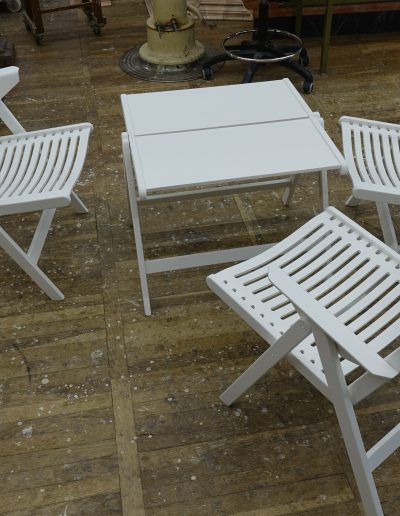 Set REX stolov in mizice po kons.-rest. posegu